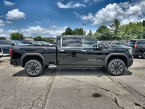 New 2026 GMC Sierra 2500 Denali Ultimate w/ Max Trailering Package AWD/4WD image 10