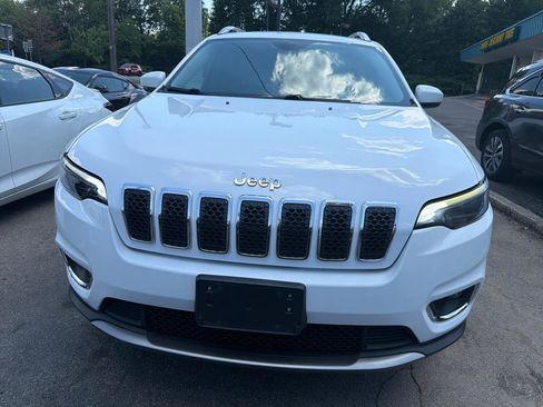 Used 2019 Jeep Cherokee Limited AWD/4WD image 2