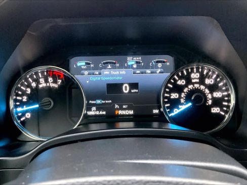 Used 2020 Ford F150 Lariat w/ Equipment Group 502A Luxury AWD/4WD image 26