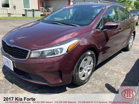 Used 2017 Kia Forte LX w/ LX Popular Package FWD image 3