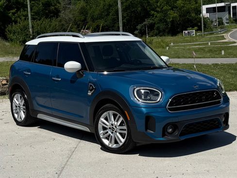 Used 2024 MINI Cooper Countryman S FWD image 1