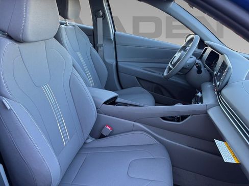 New 2026 Hyundai Elantra SEL Sport Premium image 8
