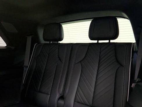 Used 2026 Cadillac Vistiq Platinum w/ LPO, Floor Liner Package AWD/4WD image 49