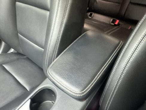 Used 2019 Mercedes-Benz CLA 250 4MATIC image 65