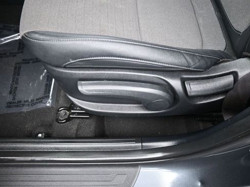 Used 2023 Kia Seltos S w/ Navigation Package image 15