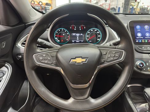 Used 2022 Chevrolet Malibu LT FWD image 20