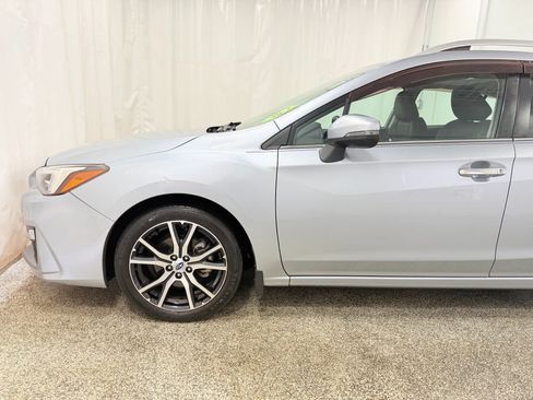Used 2017 Subaru Impreza 2.0i Limited w/ Moonroof/BSD & Rcta/Eyesight AWD/4WD image 4