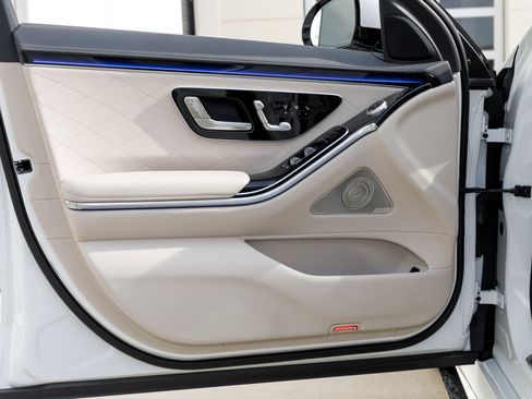 Used 2026 Mercedes-Benz S 580 4MATIC Sedan image 31