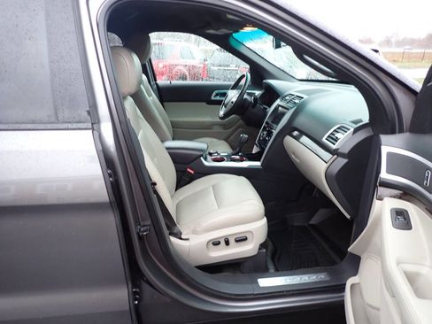 Used 2011 Ford Explorer Limited w/ 302A Rapid Spec Order Code image 9