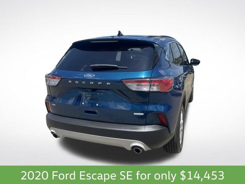 Used 2020 Ford Escape SE FWD image 4