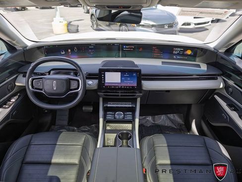 Used 2024 Lincoln Nautilus Reserve w/ Equipment Group 202A AWD/4WD image 44