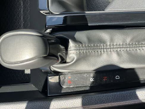 Used 2024 Honda Accord EX-L image 16