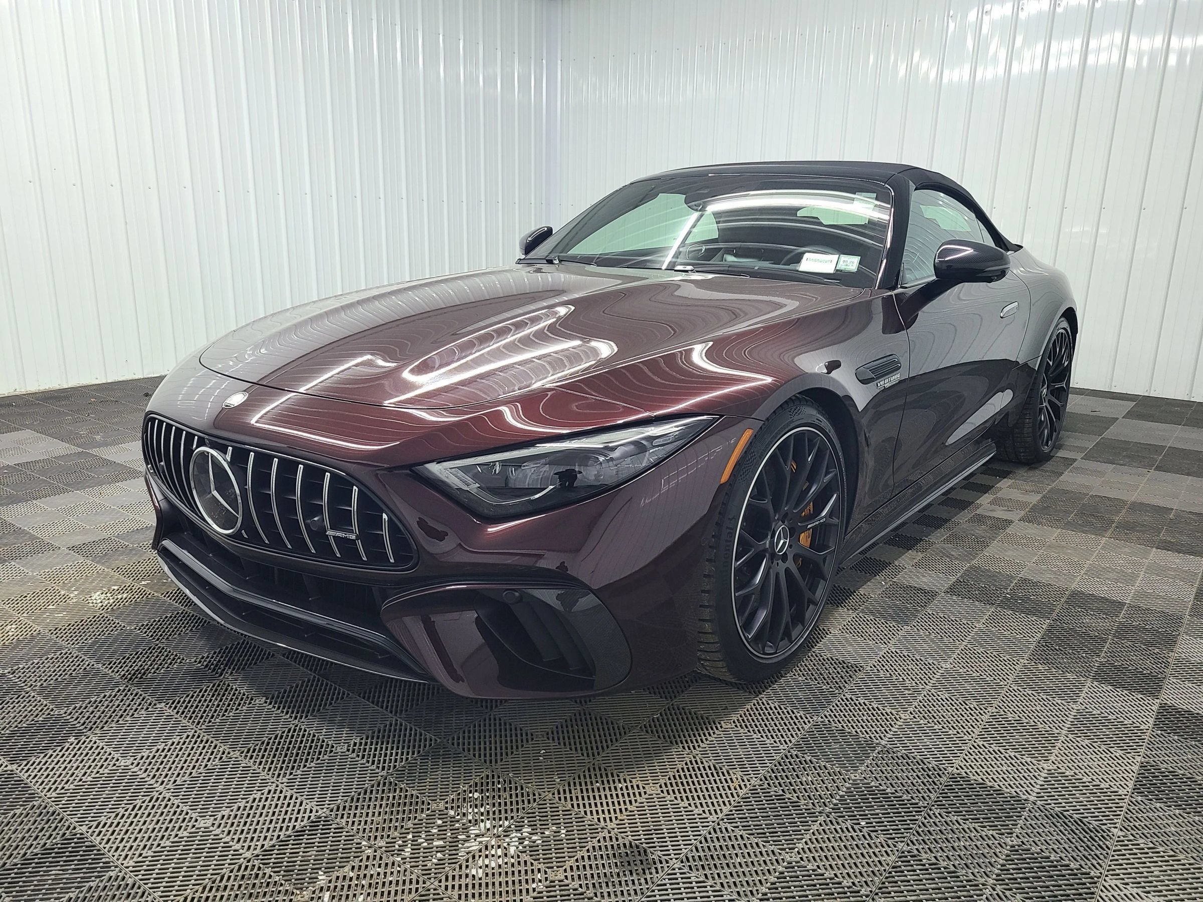 Used 2025 Mercedes-Benz SL 63 AMG S e Performance 4MATIC image 12