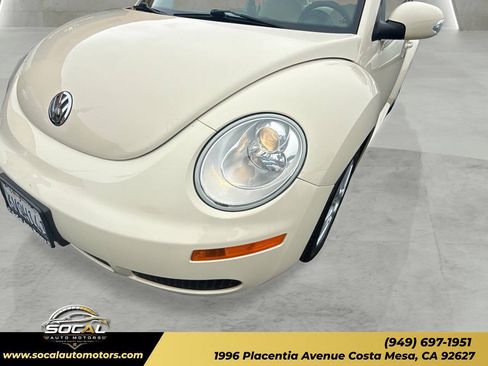 Used 2008 Volkswagen Beetle S FWD image 24