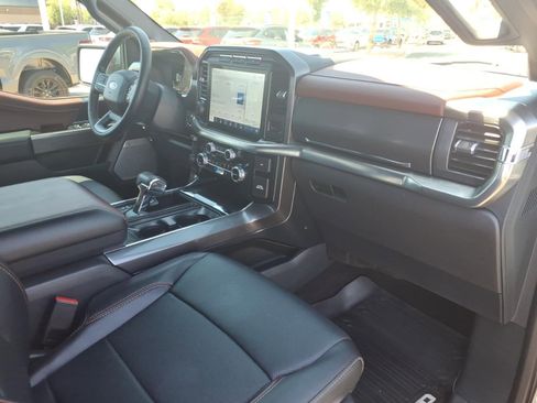 Used 2023 Ford F150 Lariat AWD/4WD image 10