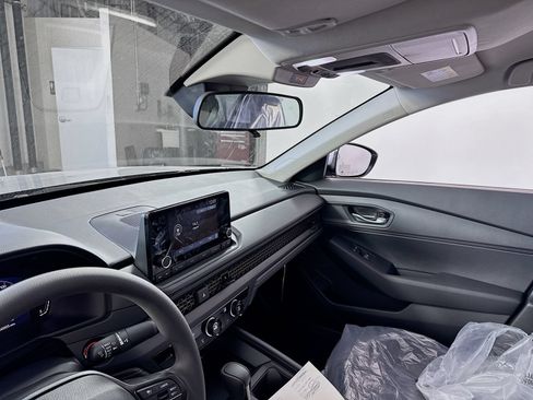 Used 2025 Honda Accord LX image 13