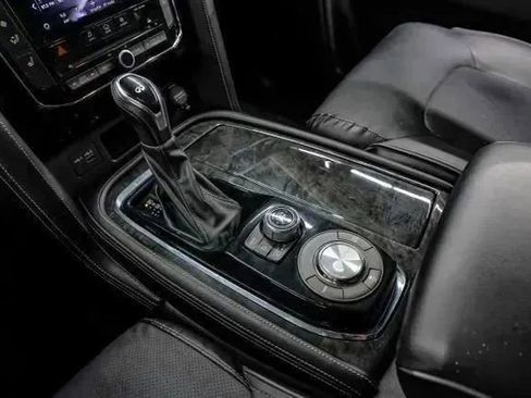 Used 2020 INFINITI QX80 Luxe w/ Proassist Package image 32