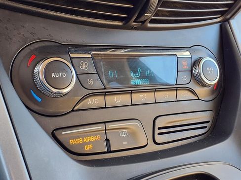 Used 2016 Ford Escape SE w/ SE Leather Comfort Package image 24