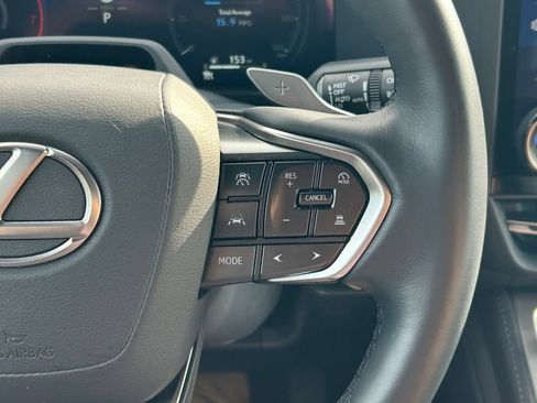 Used 2025 Lexus GX 550 w/ Accessory Package (31) AWD/4WD image 41