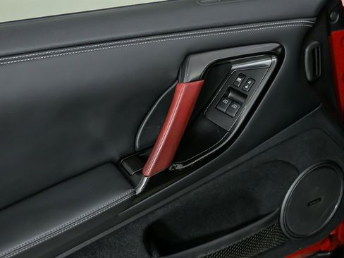 Used 2015 Nissan GT-R Black Edition image 19