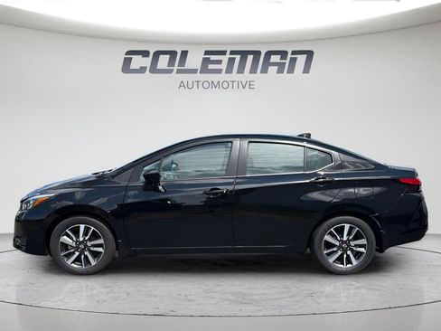 New 2025 Nissan Versa SV w/ Trunk Package FWD image 2
