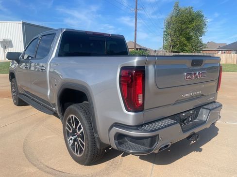 Used 2024 GMC Sierra 1500 AT4 w/ AT4 Preferred Package AWD/4WD image 7
