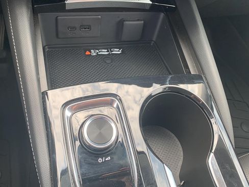 Certified 2024 Buick Envision Preferred AWD/4WD image 14