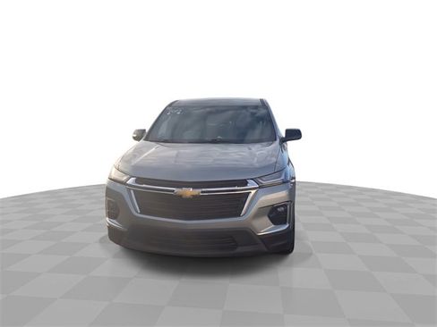 Certified 2023 Chevrolet Traverse LS image 3