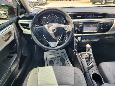 Used 2016 Toyota Corolla LE image 11