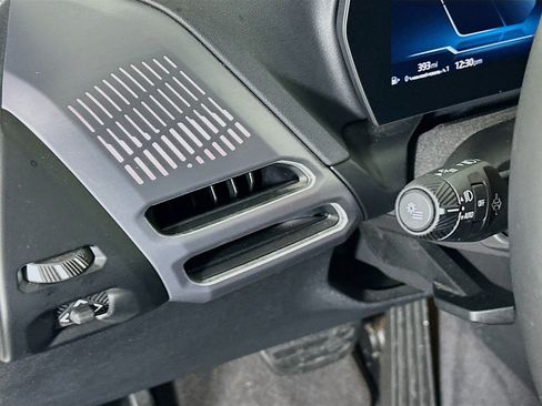 Used 2025 BMW 228i xDrive image 17