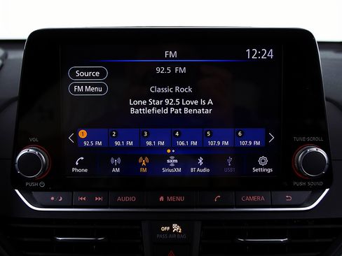 Used 2023 Nissan Altima 2.5 SR image 25