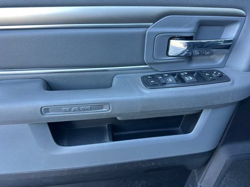 Used 2018 RAM 3500 Big Horn AWD/4WD image 10