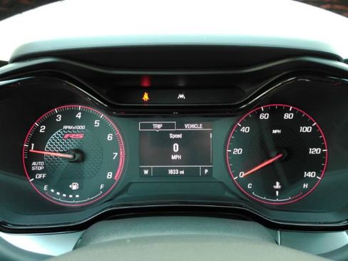 Used 2025 Chevrolet Trax RS w/ Driver Confidence Package FWD image 34