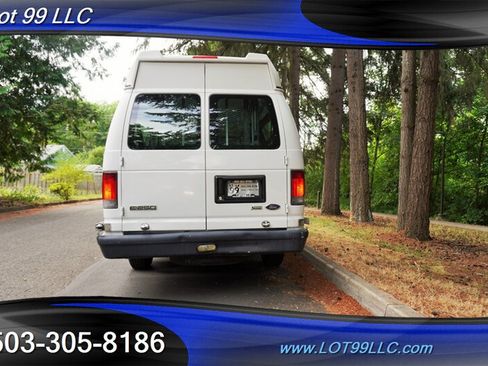 Used 2009 Ford E-250 and Econoline 250 Extended RWD image 10