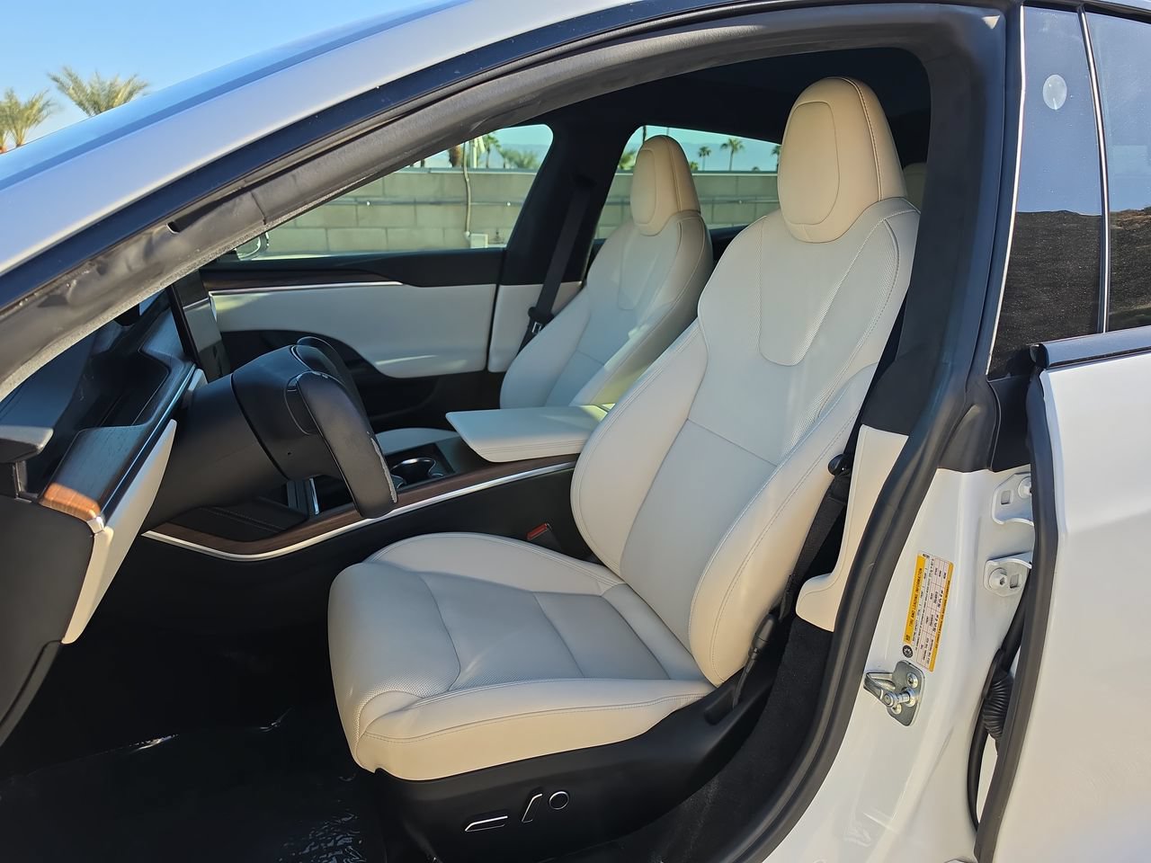 Used 2022 Tesla Model S Standard Range AWD/4WD image 19