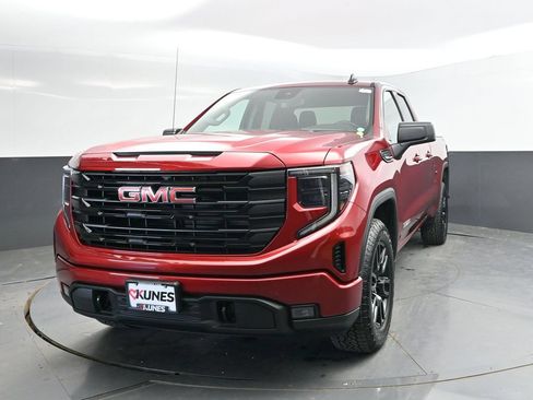 Used 2023 GMC Sierra 1500 Elevation AWD/4WD image 3