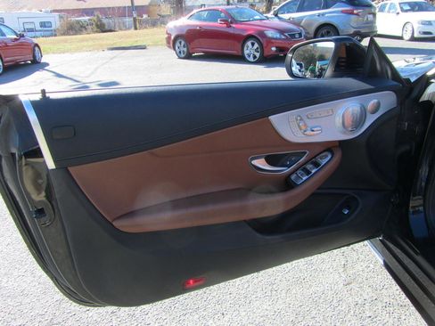 Used 2017 Mercedes-Benz C 43 AMG 4MATIC Cabriolet w/ Premium 3 Package image 19