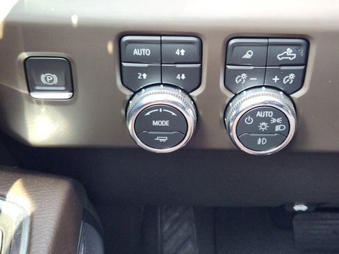 Used 2023 GMC Sierra 1500 Denali w/ Denali Reserve Package image 19