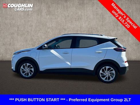 Used 2023 Chevrolet Bolt EUV LT w/ Driver Confidence Package image 4
