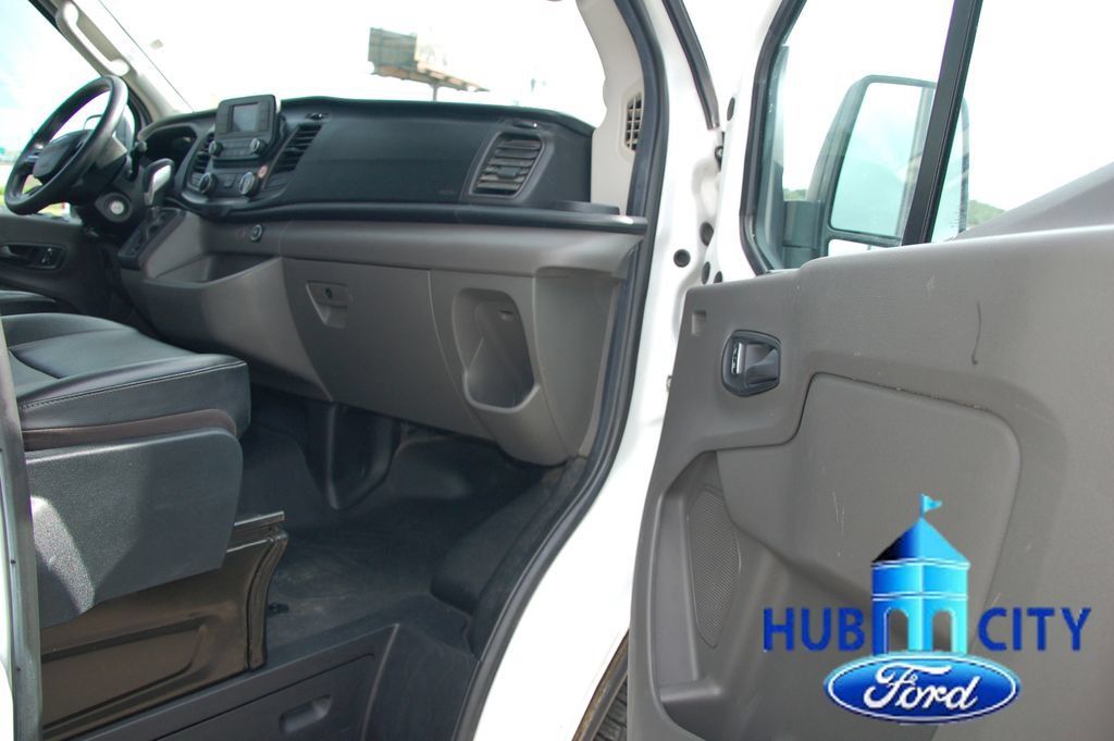 Used 2023 Ford Transit 250 Medium Roof RWD image 13