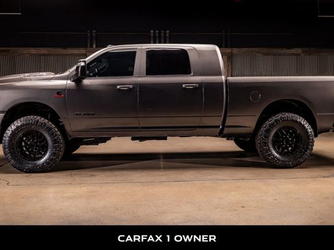 Used 2024 RAM 2500 Laramie w/ Night Edition image 5