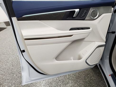 New 2026 Buick Enclave Avenir w/ Super Cruise Package image 12