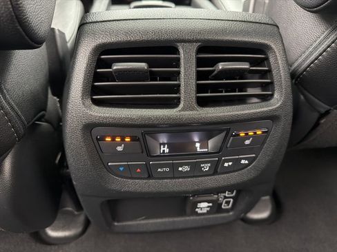 Used 2021 Honda Passport Touring image 9