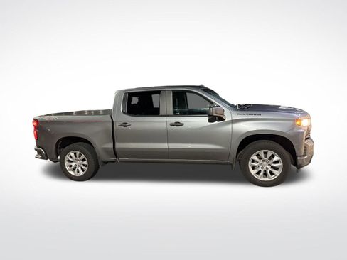Used 2022 Chevrolet Silverado 1500 Custom image 4