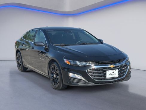 Used 2023 Chevrolet Malibu LT FWD image 9