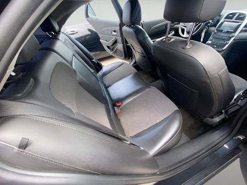 Used 2015 Chevrolet Malibu LT w/ Power Convenience Package FWD image 24