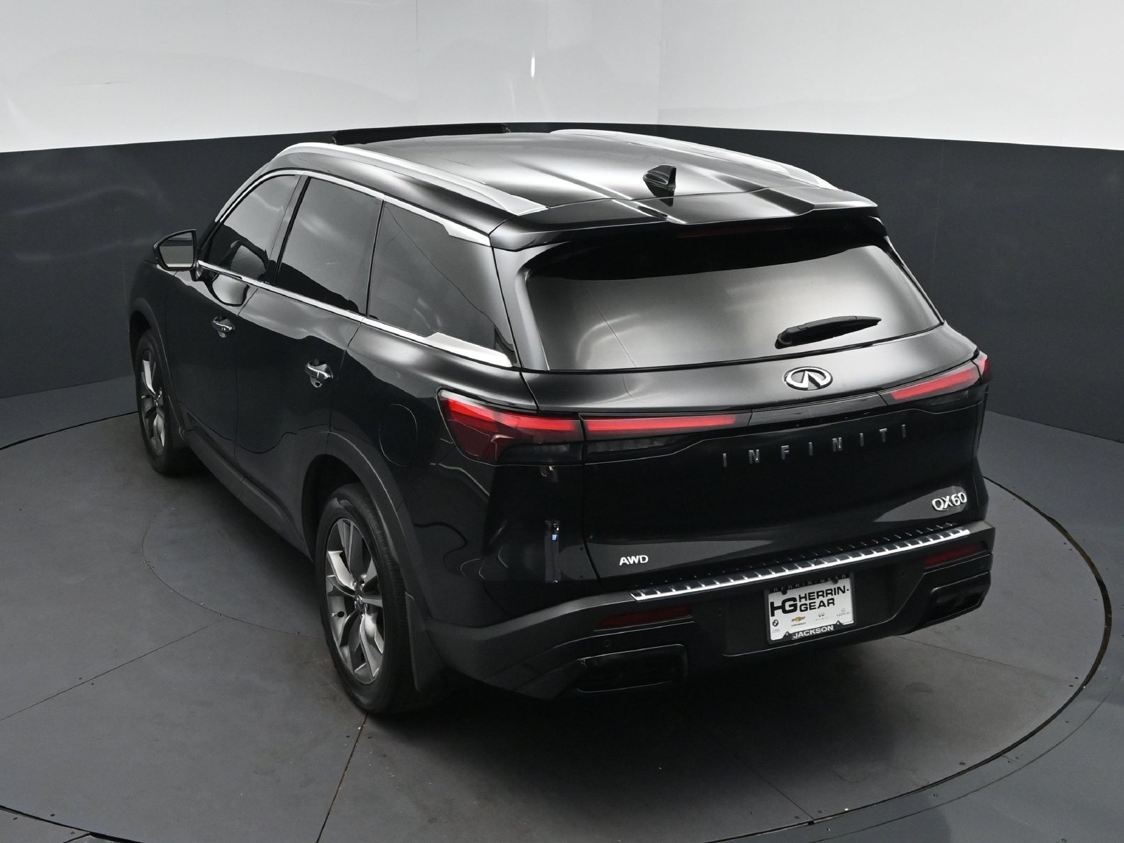 Certified 2023 INFINITI QX60 Luxe w/ Cargo Package AWD/4WD image 33