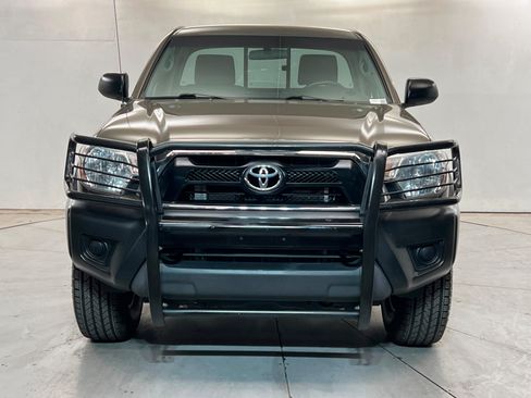 Used 2012 Toyota Tacoma 4x4 Regular Cab image 9
