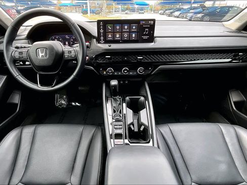 Used 2024 Honda Accord EX-L image 15