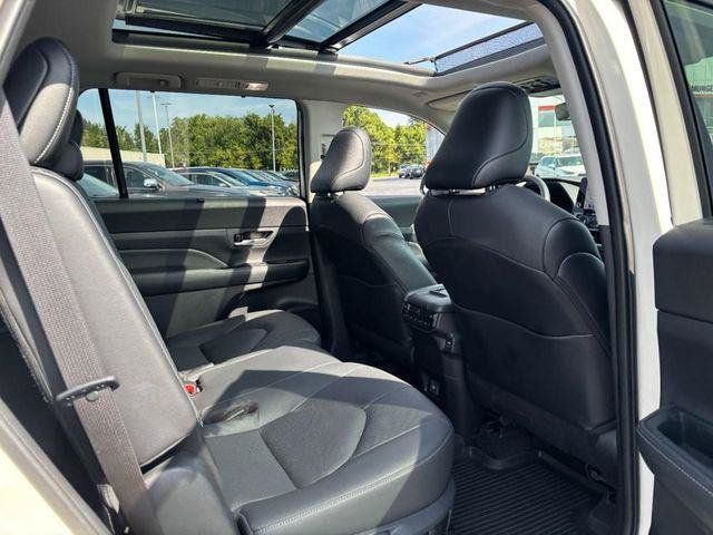 Certified 2024 Toyota Grand Highlander AWD Hybrid image 10